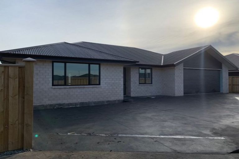 Photo of property in 19 Gemini Place, Rolleston, 7614