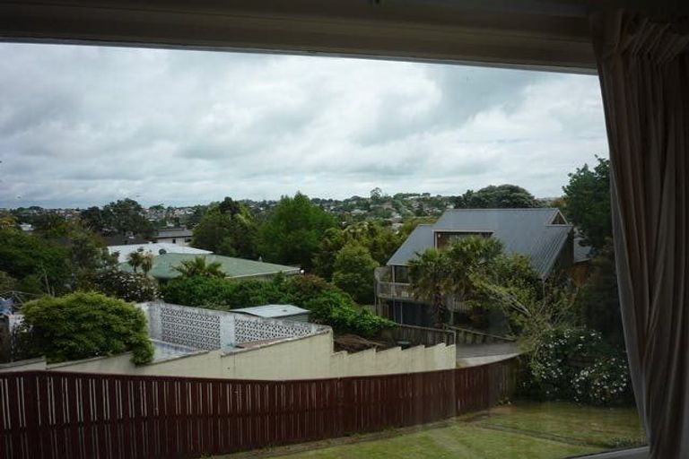 Photo of property in 19 Rodney Street, Howick, Auckland, 2014