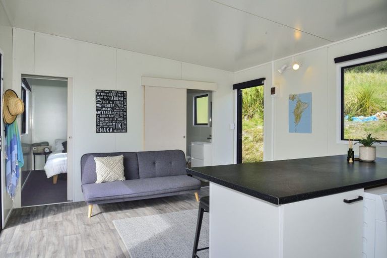 Photo of property in 15 Mahia Heights Drive, Mahia, 4198