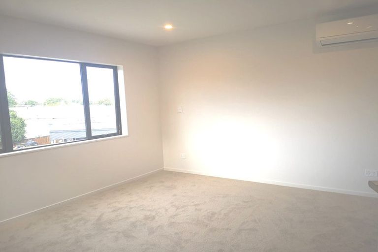 Photo of property in 38c Aarts Avenue, Manurewa, Auckland, 2102