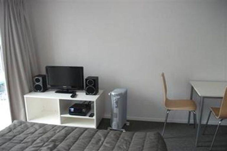 Photo of property in The Peak Apartments, 1001/170 Taranaki Street, Te Aro, Wellington, 6011