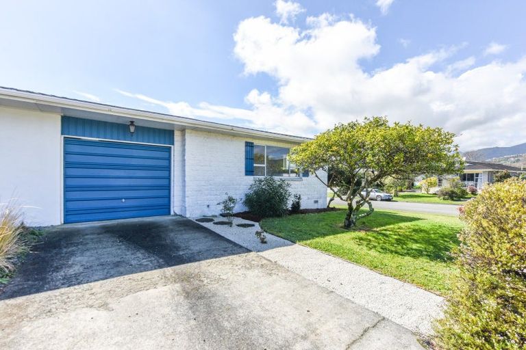 Photo of property in 45 Fergusson Street, Stoke, Nelson, 7011