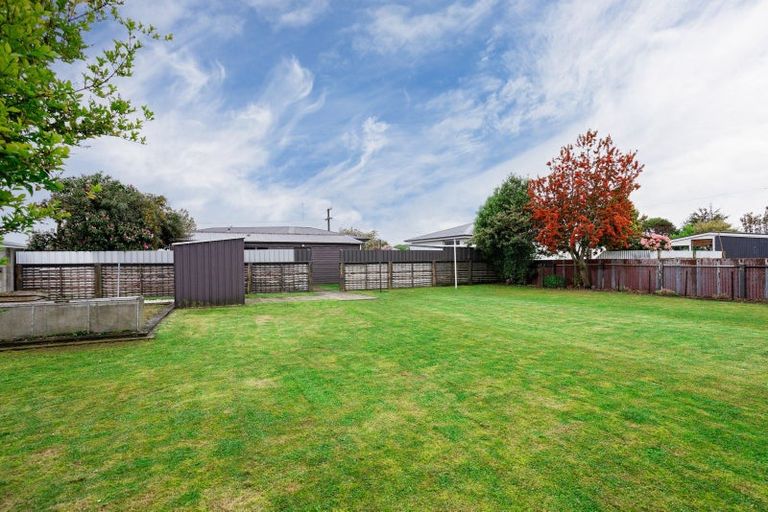 Photo of property in 18 Kilmarnock Street, Wallacetown, 9816