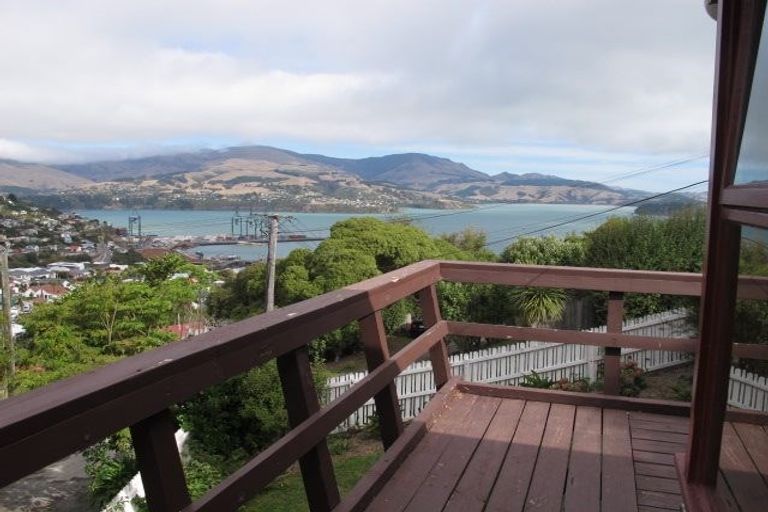 Photo of property in 89 Jacksons Road, Lyttelton, 8082
