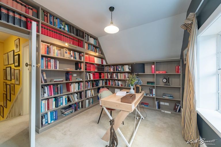 Photo of property in 86 Bolton Street, Kelburn, Wellington, 6012