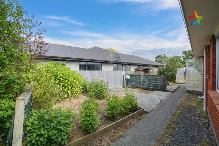 Photo of property in 74 Durham Street, Winton, 9720