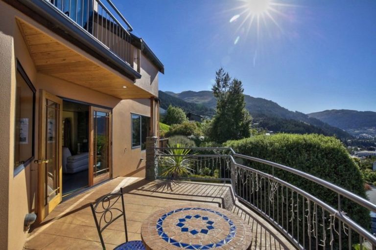 Photo of property in 8 Chandler Lane, Fernhill, Queenstown, 9300