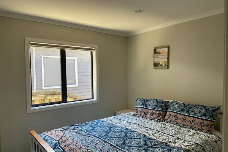 Photo of property in 138 George Street, Stokes Valley, Lower Hutt, 5019