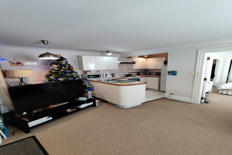 Photo of property in 103 Salamanca Road, Wellington Central, Wellington, 6011