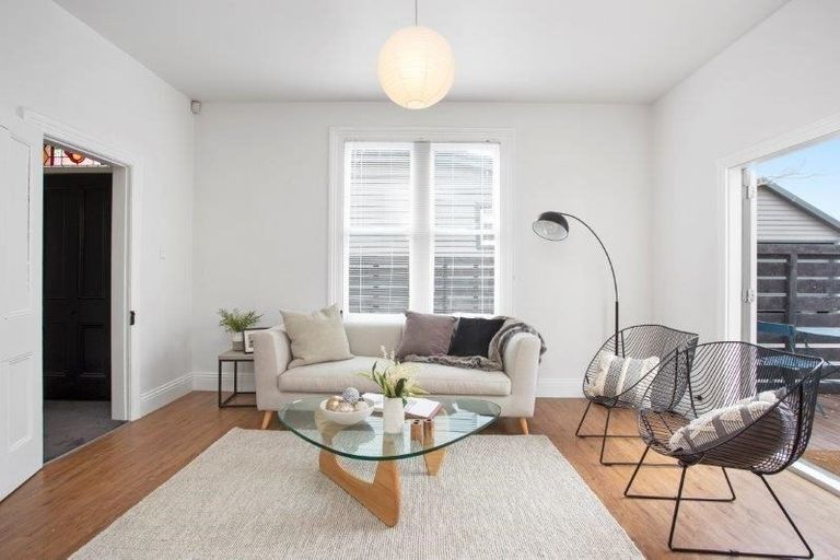 Photo of property in 36 Leitch Street, Somerfield, Christchurch, 8024