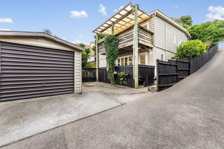 Photo of property in 1/11 Norman Road, Hauraki, Auckland, 0622