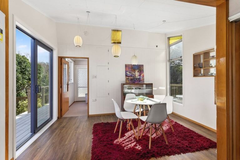 Photo of property in 14a Arawhata Street, Ranui, Porirua, 5024