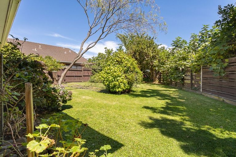 Photo of property in 36a Kohekohe Road, Waikanae, 5036