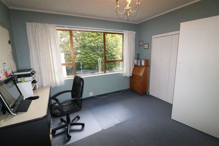 Photo of property in 35 Victoria Avenue, Dannevirke, 4930