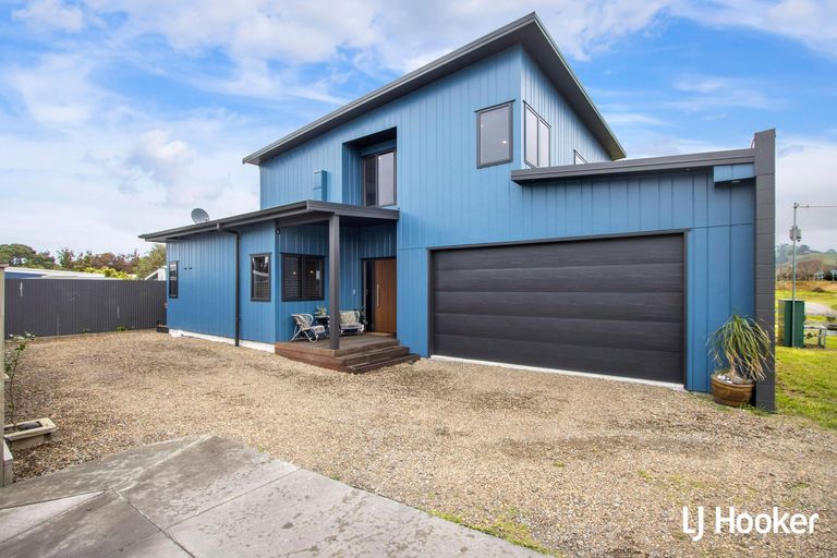 Photo of property in 38b Hillview Road, Waihi Beach, 3611