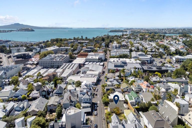 Photo of property in 7 Garfield Street, Parnell, Auckland, 1052