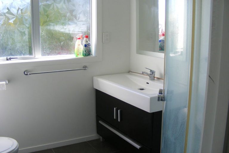 Photo of property in 16 Pratt Avenue, Foxton Beach, Foxton, 4815