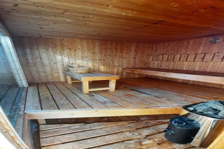 Photo of property in 131a Sturges Road, Henderson, Auckland, 0612