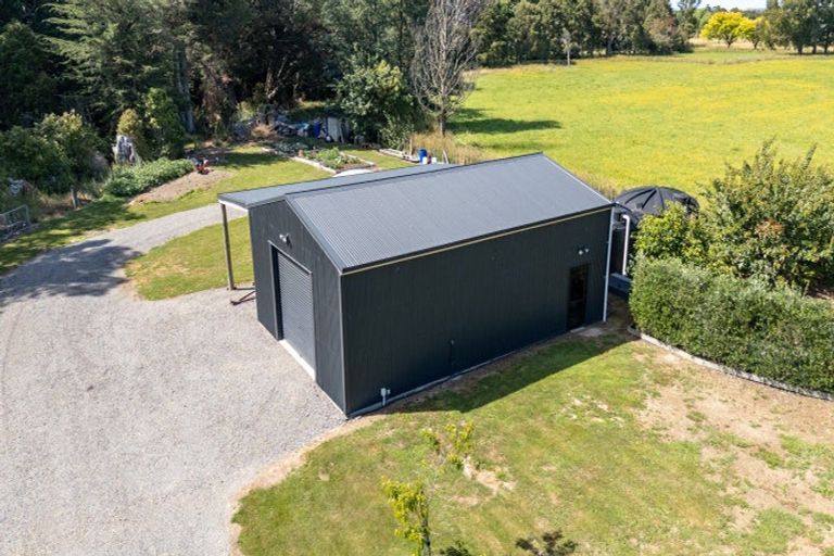 Photo of property in 524 Perrys Road, East Taratahi, Masterton, 5887