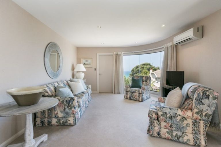 Photo of property in 5 Gladstone Road, Bluff Hill, Napier, 4110