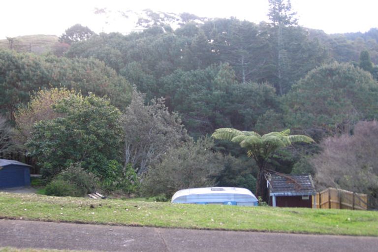 Photo of property in 107 Onemana Drive, Onemana, Whangamata, 3691