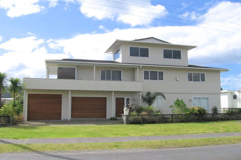 Photo of property in 108a Winifred Avenue, Whangamata, 3620