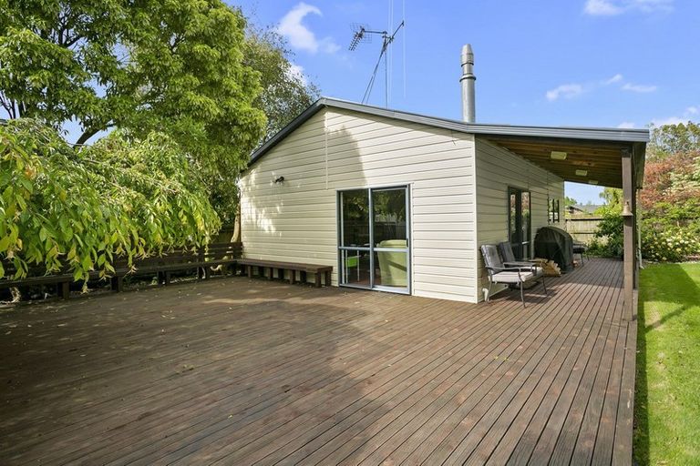 Photo of property in 9 Cowley Drive, Leamington, Cambridge, 3432