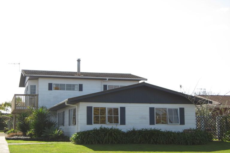 Photo of property in 145 Riverside Drive, Whakatane, 3120