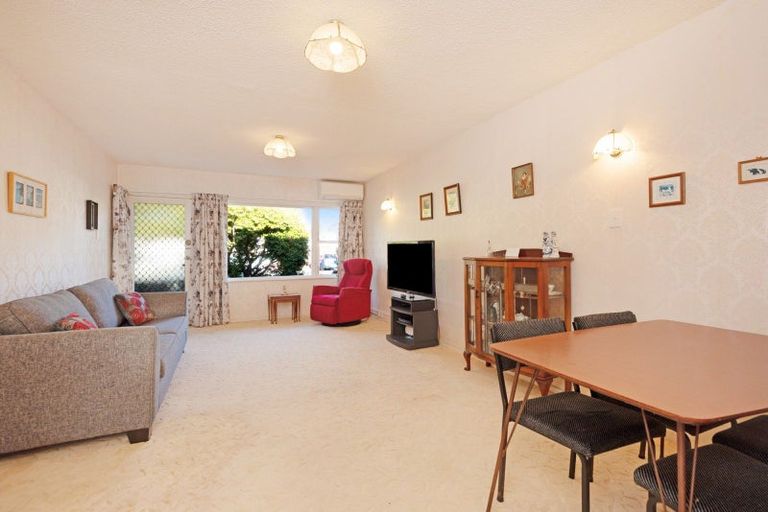 Photo of property in 23b Rotherham Terrace, Miramar, Wellington, 6022