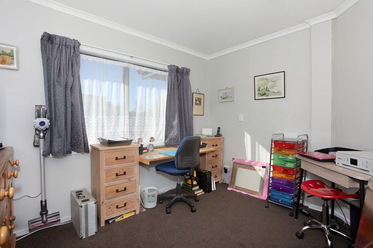 Photo of property in 7 Guthrie Court, Bulls, 4818