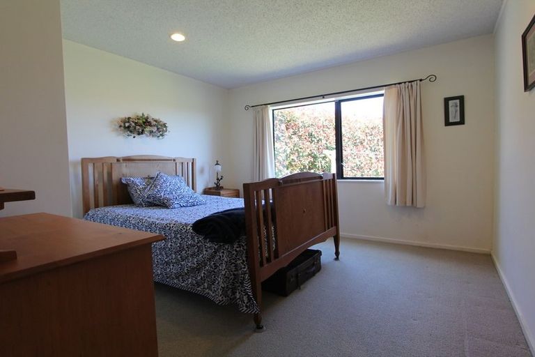 Photo of property in 787 Main North Road, Motunui, Waitara, 4383