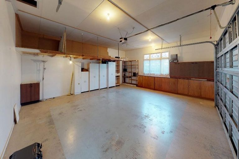 Photo of property in 261 Victoria Avenue, Hokowhitu, Palmerston North, 4410