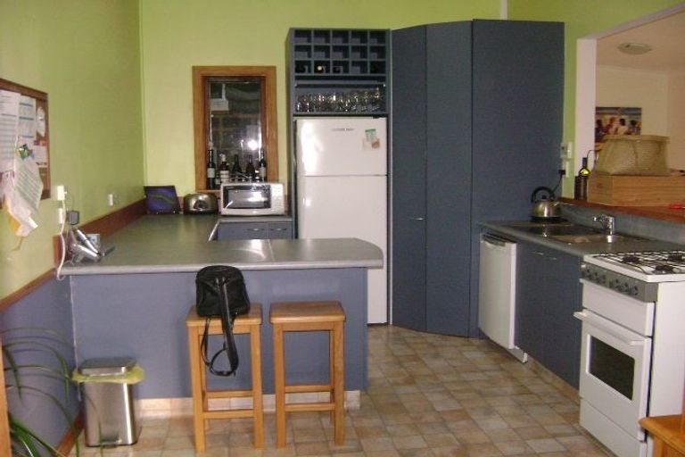 Photo of property in 33 Bauchop Road, Waterloo, Lower Hutt, 5011