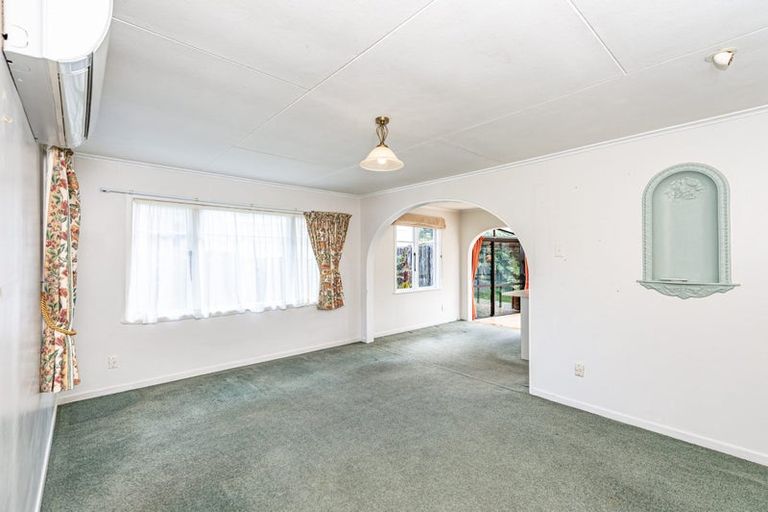 Photo of property in 62 Parkes Avenue, Saint Johns Hill, Whanganui, 4501