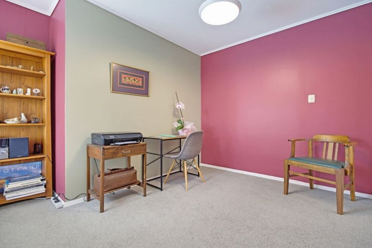 Photo of property in 17 Byron Street, Leamington, Cambridge, 3432