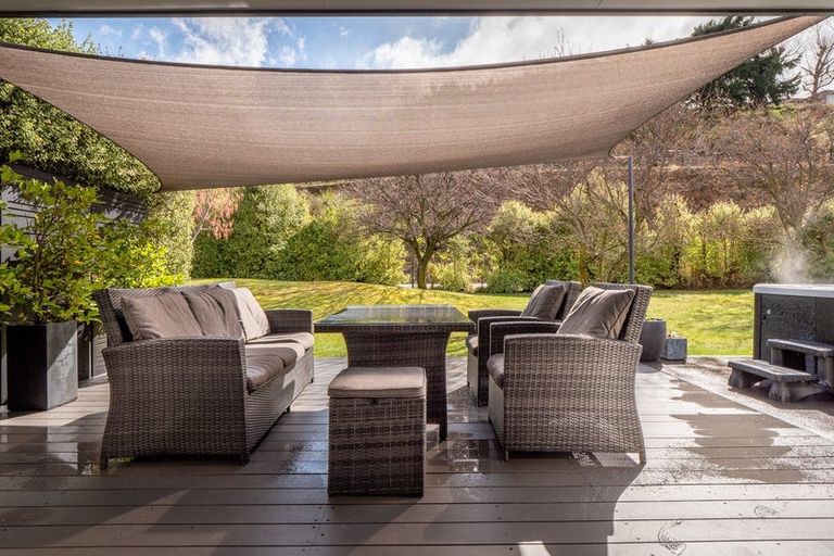 Photo of property in 9 Oxfordshire Avenue, Lower Shotover, Queenstown, 9304