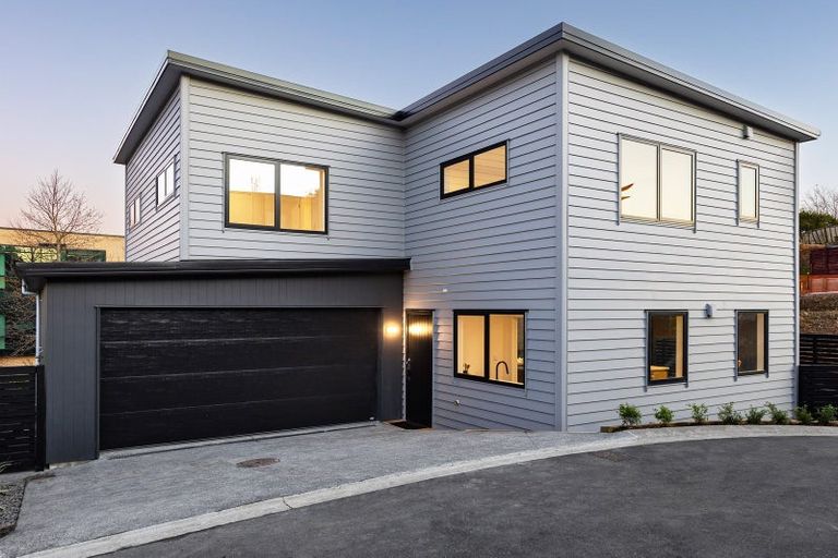 Photo of property in 8 Libby Lane, Howick, Auckland, 2010