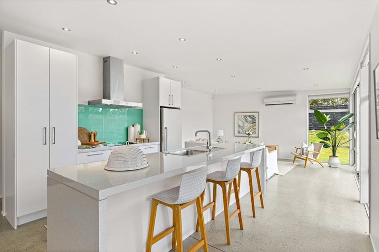 Photo of property in 22 Te Mana Street, Omaha, 0986