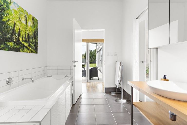 Photo of property in 56a Mcmaster Street, Greytown, 5712