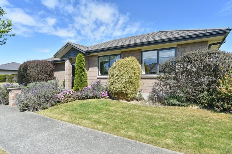 Photo of property in 11 Blackadder Road, Pegasus, 7612