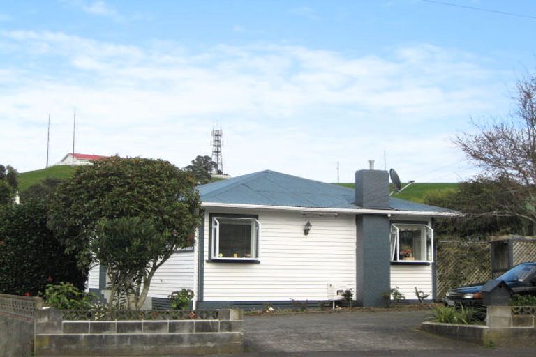 Photo of property in 20 Stuart Place, Blagdon, New Plymouth, 4310