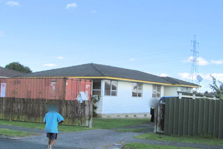 Photo of property in 5 Zelda Avenue, Clover Park, Auckland, 2023