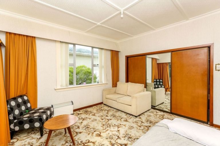 Photo of property in 125 Govett Avenue, Frankleigh Park, New Plymouth, 4310