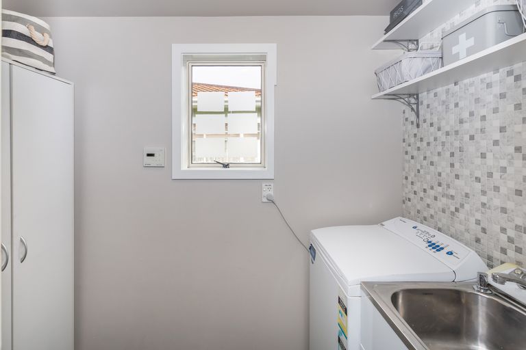 Photo of property in 27 Penrith Avenue, Somerfield, Christchurch, 8024