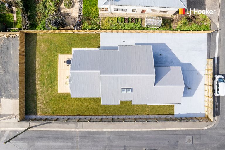 Photo of property in 2 Shanks Street, Green Island, Dunedin, 9018