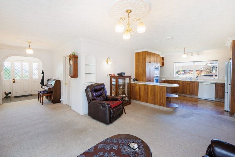 Photo of property in 4 Tui Mill Grove, Feilding, 4702