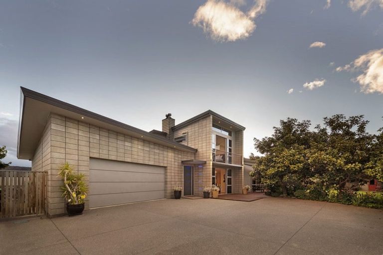 Photo of property in 9 Sunhaven Cove, Cromwell, 9310