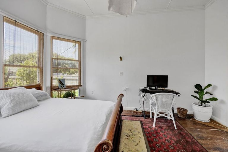 Photo of property in 207 Egmont Street, Patea, 4520