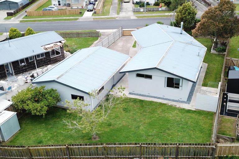 Photo of property in 51 Puriri Crescent, Edgecumbe, 3120