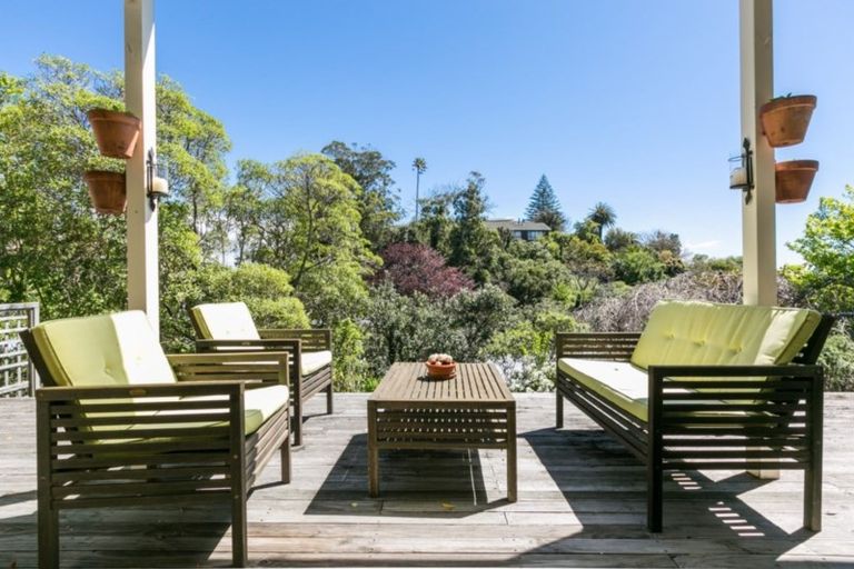 Photo of property in 30 Lighthouse Road, Bluff Hill, Napier, 4110